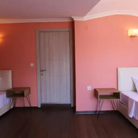 Child Friendly Villa With Pool In City Center فيلة فتحية